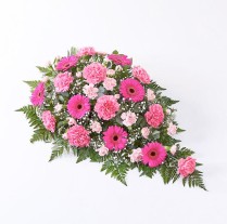 Aranjament funerar cu gerbera si garoafe roz