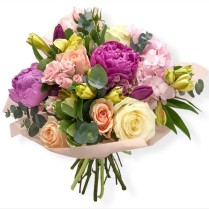 buchet cu hortensie, bujori, trandafiri, alstroeria