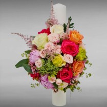 Lumanare botez cu trandafiri bujori lisianthus