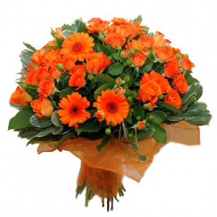 Buchet portocaliu de trandafiri minirosa si gerbera