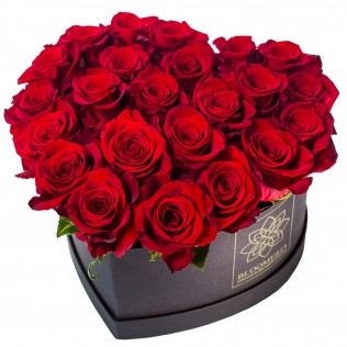 cutie inima aranjament flori trandafiri online livrare cadou